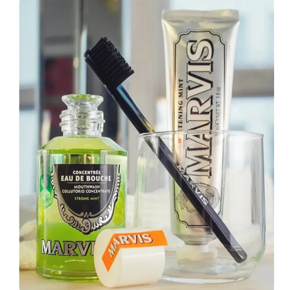 Marvis Whitening Mint Freshen Breath and Remove Smoke Stain Toothpaste